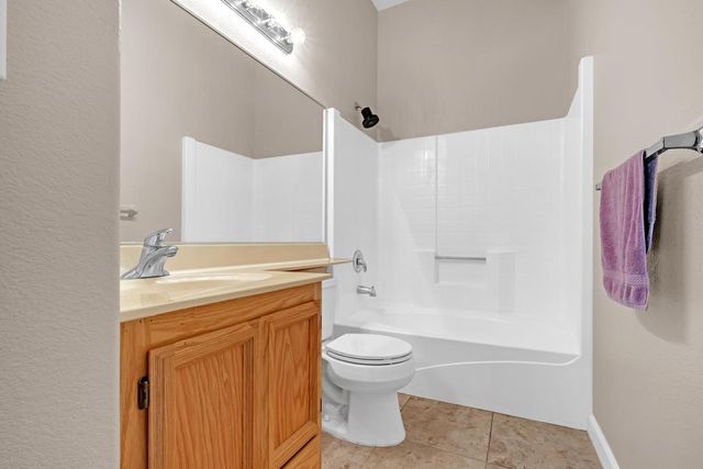 3123 Sumatra St, West Sacramento, CA 95691