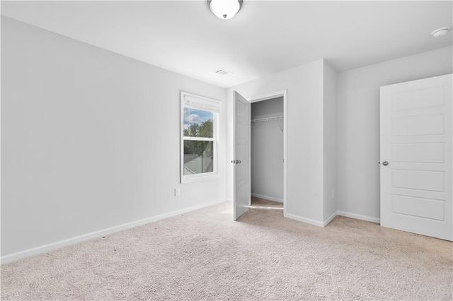 258 Station Overlook Drive, Auburn, GA 30011