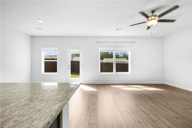 258 Station Overlook Drive, Auburn, GA 30011