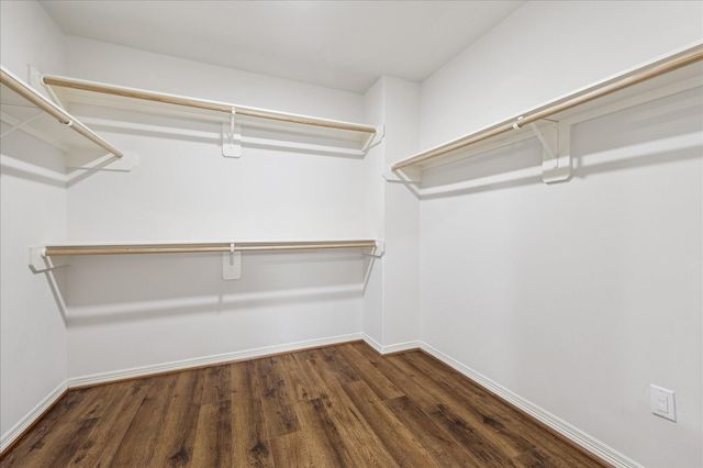 7531 S Linpar Court, Houston, TX 77040