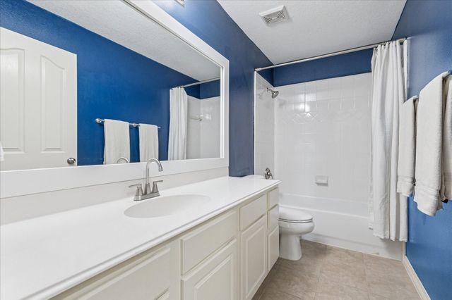 7531 S Linpar Court, Houston, TX 77040