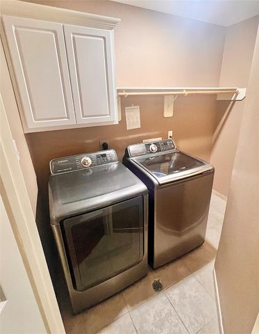 7531 S Linpar Court, Houston, TX 77040