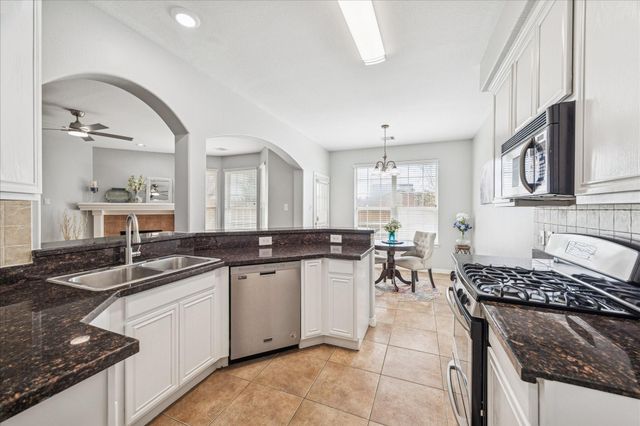 7531 S Linpar Court, Houston, TX 77040