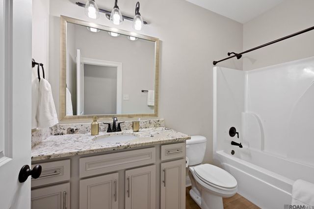 14518 Sterling Oaks Dr, Gonzales, LA 70737