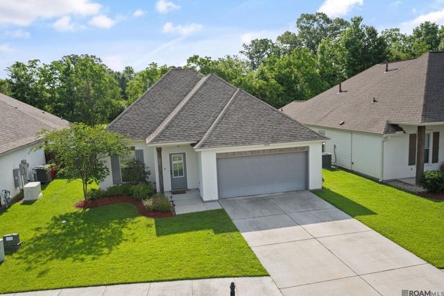 14518 Sterling Oaks Dr, Gonzales, LA 70737