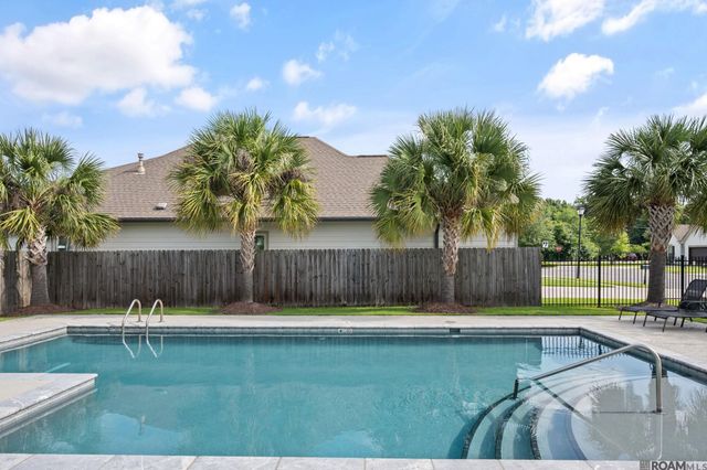 14518 Sterling Oaks Dr, Gonzales, LA 70737