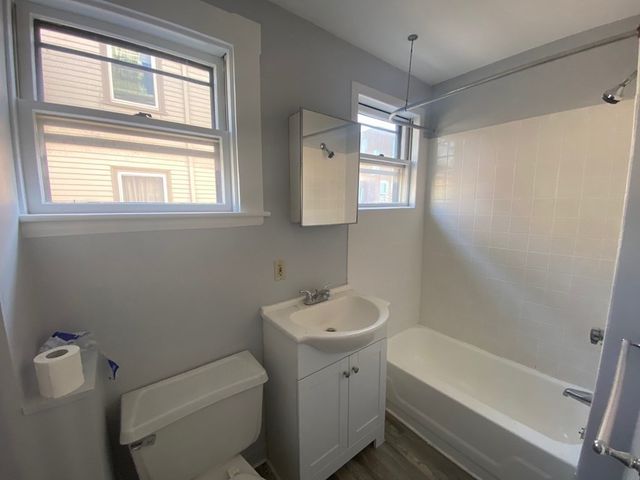 204 Banks 2, Cambridge, MA 02138