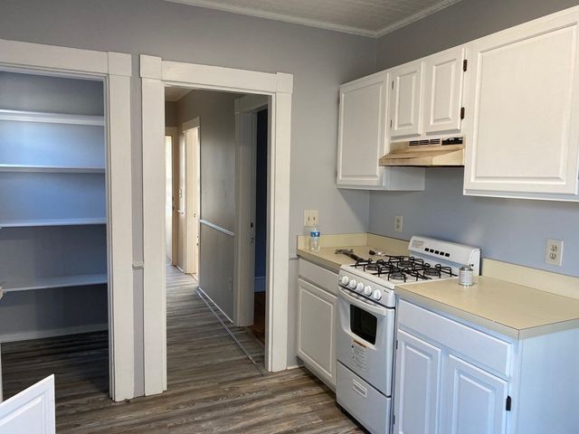 204 Banks 2, Cambridge, MA 02138