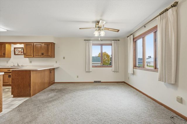 129 Meadowlark Lane SW, Melrose, MN 56352