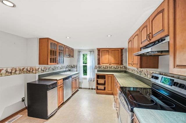 6951 Lesourdsville West Chester Road, Liberty Twp, OH 45011