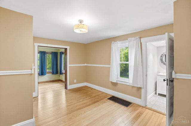 6951 Lesourdsville West Chester Road, Liberty Twp, OH 45011