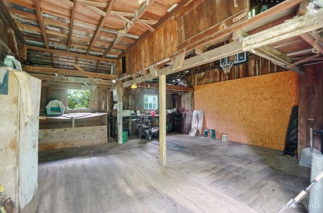 6951 Lesourdsville West Chester Road, Liberty Twp, OH 45011