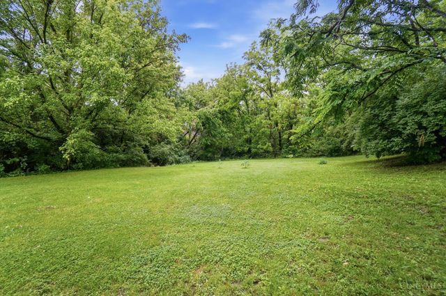 6951 Lesourdsville West Chester Road, Liberty Twp, OH 45011