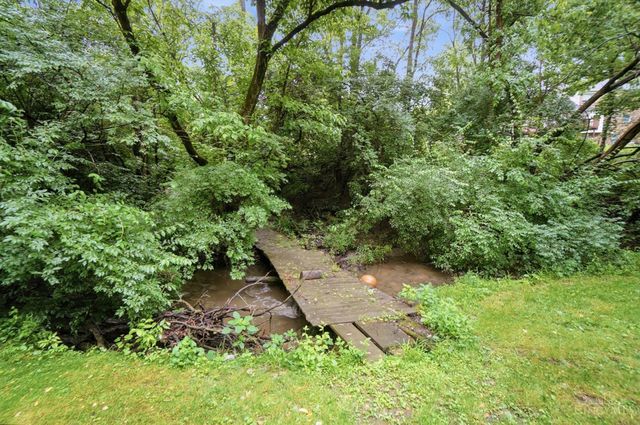 6951 Lesourdsville West Chester Road, Liberty Twp, OH 45011