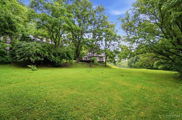 6951 Lesourdsville West Chester Road, Liberty Twp, OH 45011
