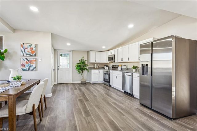 2923 Berkley AVE, Chesapeake, VA 23325