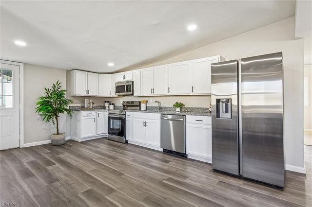 2923 Berkley AVE, Chesapeake, VA 23325