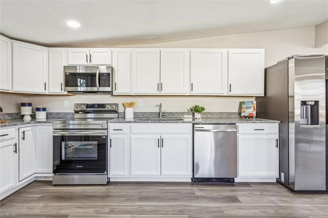 2923 Berkley AVE, Chesapeake, VA 23325