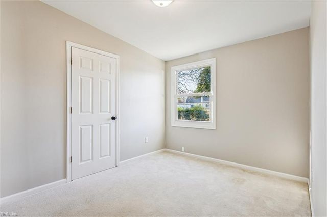 2923 Berkley AVE, Chesapeake, VA 23325