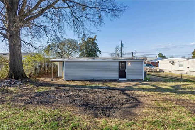 2923 Berkley AVE, Chesapeake, VA 23325