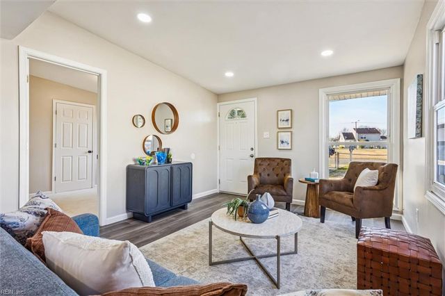 2923 Berkley AVE, Chesapeake, VA 23325