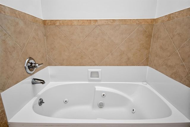 231 WELLINGTON DRIVE, Palm Coast, FL 32164
