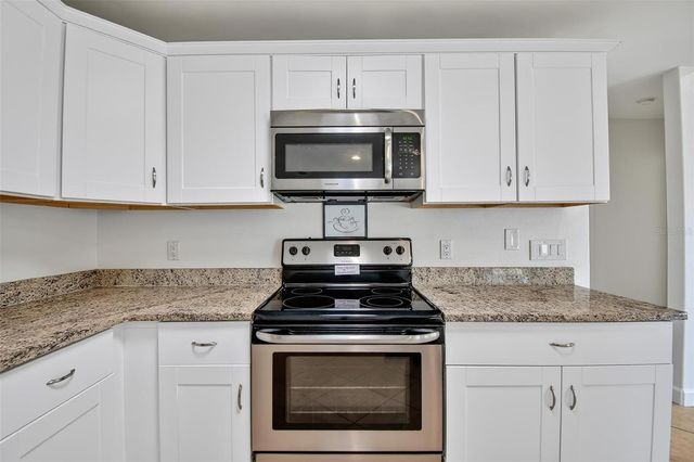 231 WELLINGTON DRIVE, Palm Coast, FL 32164