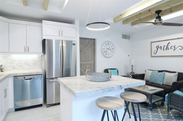 412 Pacific Street 2G, Houston, TX 77006