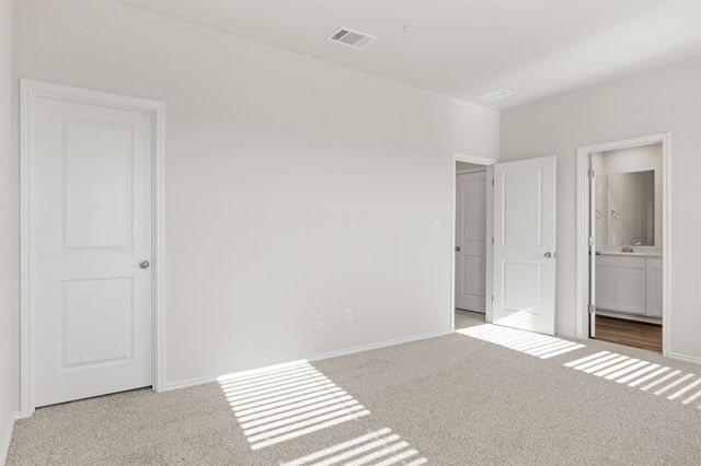 12811 Village Spun PLZ, Buda, TX 78610