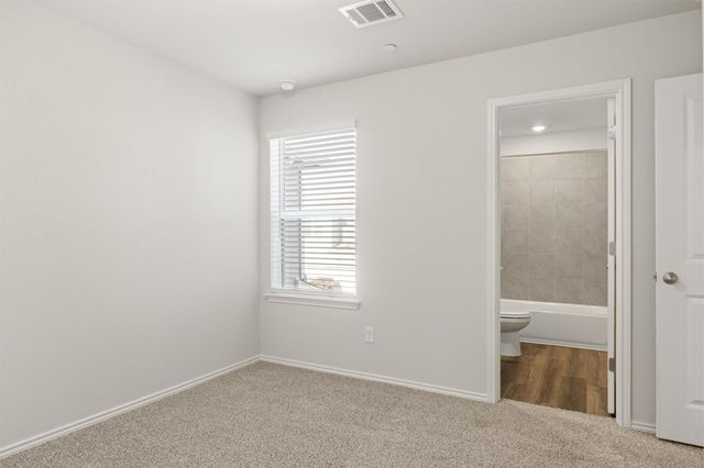 12811 Village Spun PLZ, Buda, TX 78610