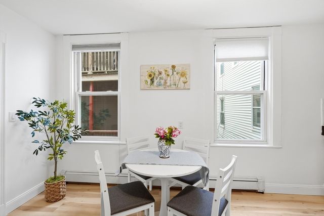 166 Chestnut St 1, Brookline, MA 02445