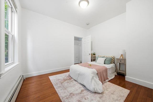 166 Chestnut St 1, Brookline, MA 02445