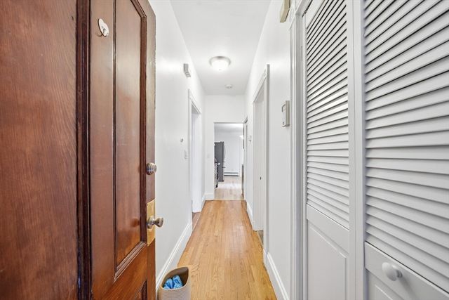 166 Chestnut St 1, Brookline, MA 02445