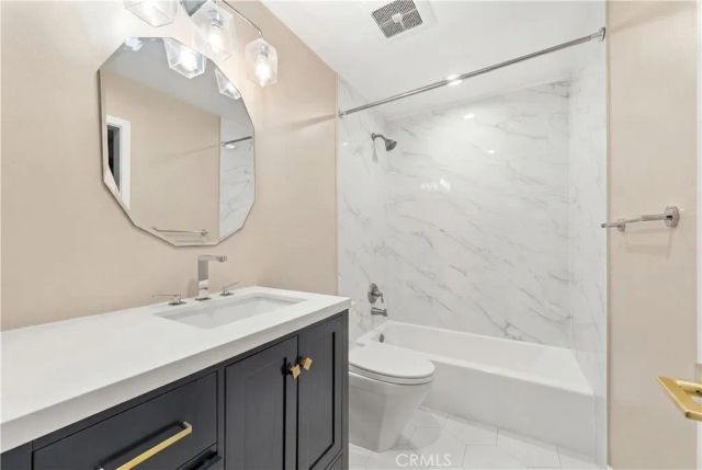 3860 Amberly, Inglewood, CA 90305