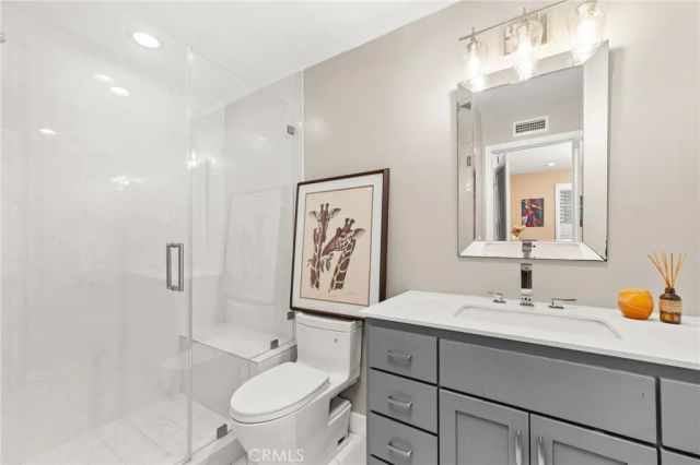 3860 Amberly, Inglewood, CA 90305