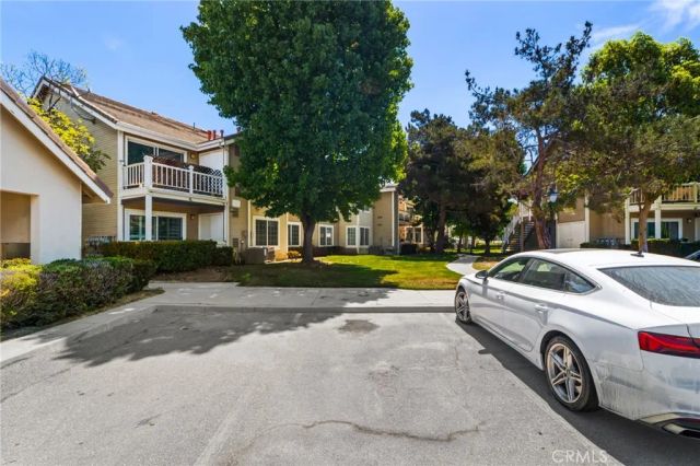 3860 Amberly, Inglewood, CA 90305