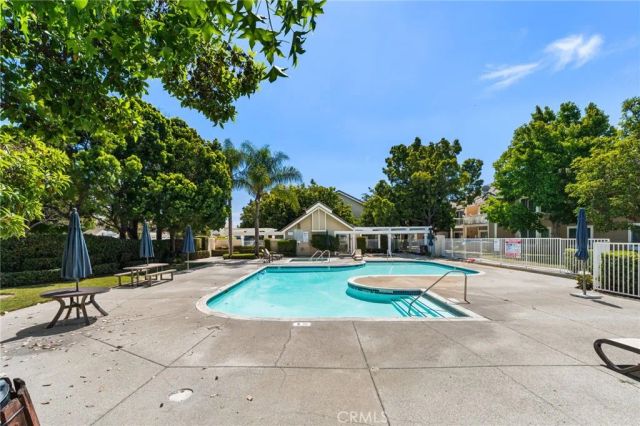 3860 Amberly, Inglewood, CA 90305