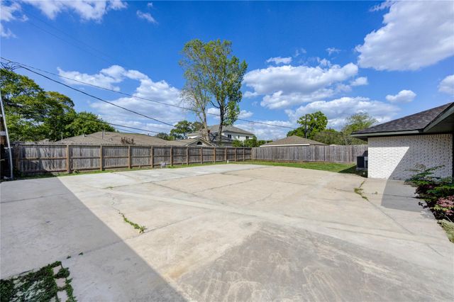 4314 Nenana Drive, Houston, TX 77035