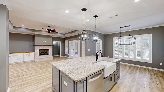 300 Mullholland Drive, Enterprise, AL 36330