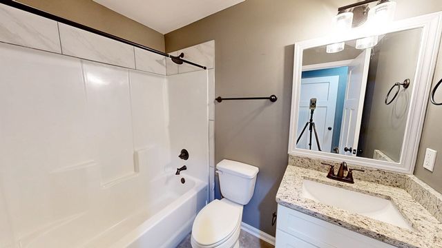 300 Mullholland Drive, Enterprise, AL 36330