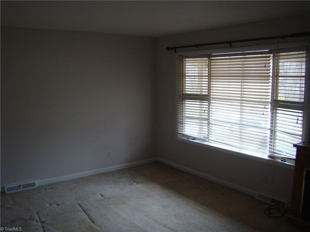 2206 Bywood Road, Greensboro, NC 27405