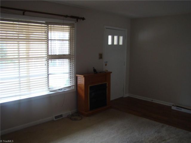 2206 Bywood Road, Greensboro, NC 27405