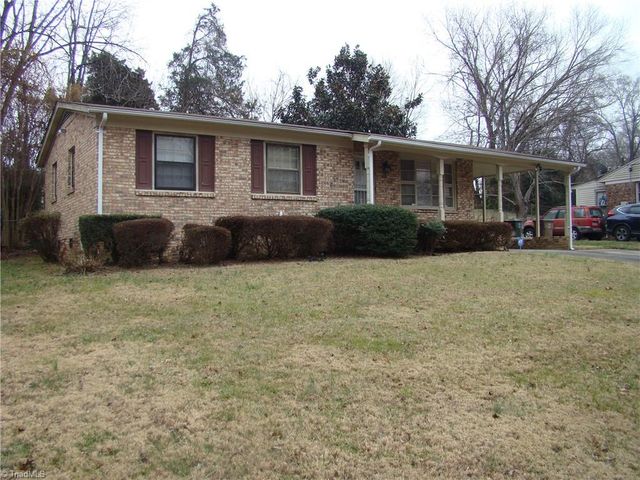 2206 Bywood Road, Greensboro, NC 27405