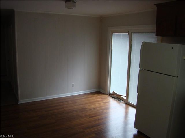 2206 Bywood Road, Greensboro, NC 27405