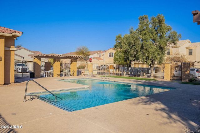 10823 N 70TH Avenue, Peoria, AZ 85345