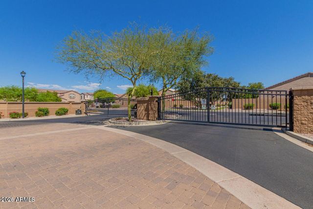 10823 N 70TH Avenue, Peoria, AZ 85345