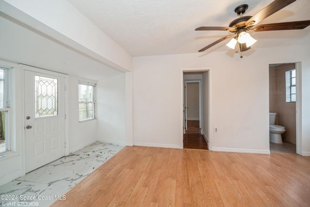 2154 Henry Street NE, Palm Bay, FL 32905