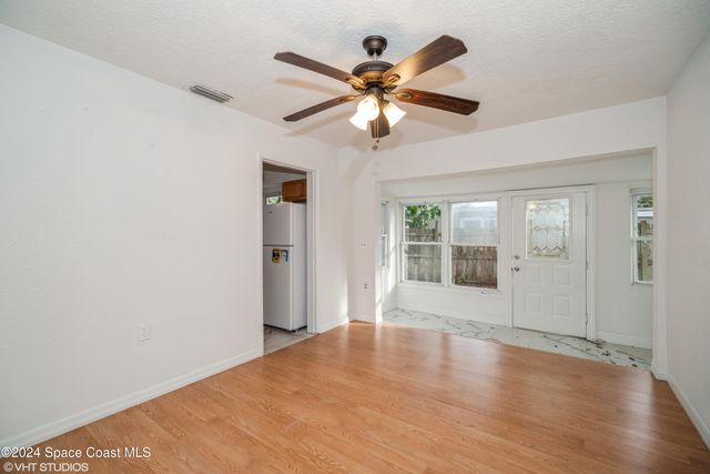 2154 Henry Street NE, Palm Bay, FL 32905