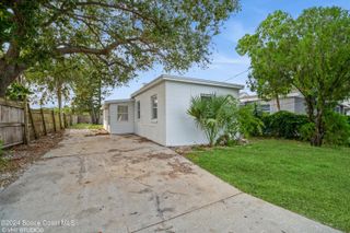 2154 Henry Street NE, Palm Bay, FL 32905