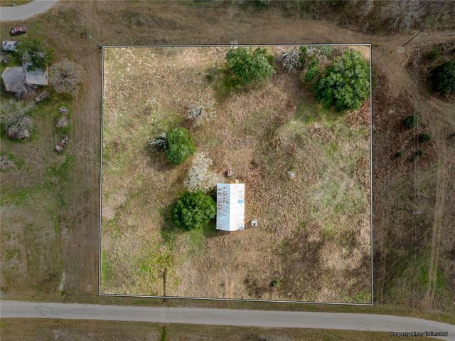 000 Third Street, Muldoon, TX 78949